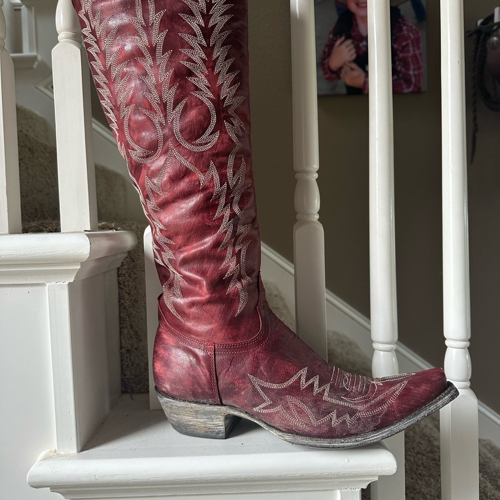 Red Embroidered Cowboy Boots